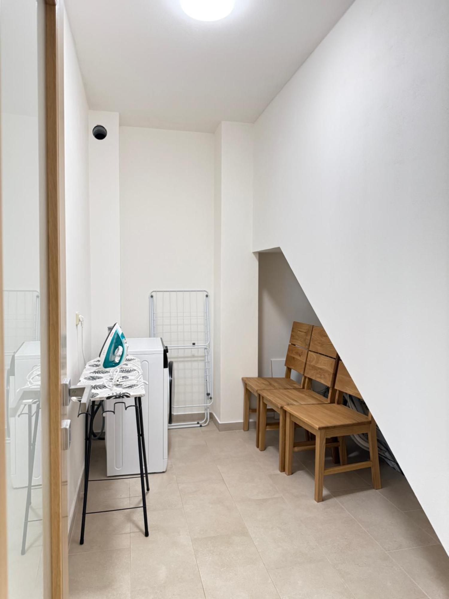 Familyvilla, New 4 Luxury Big Apartments, Parking プラハ エクステリア 写真